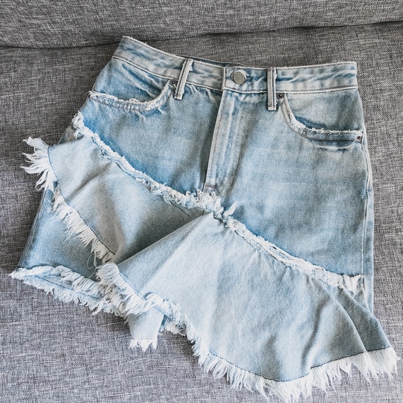 GRLFRND Giselle A-Line Ruffle Skirt in Lucca - Picture 3 of 8